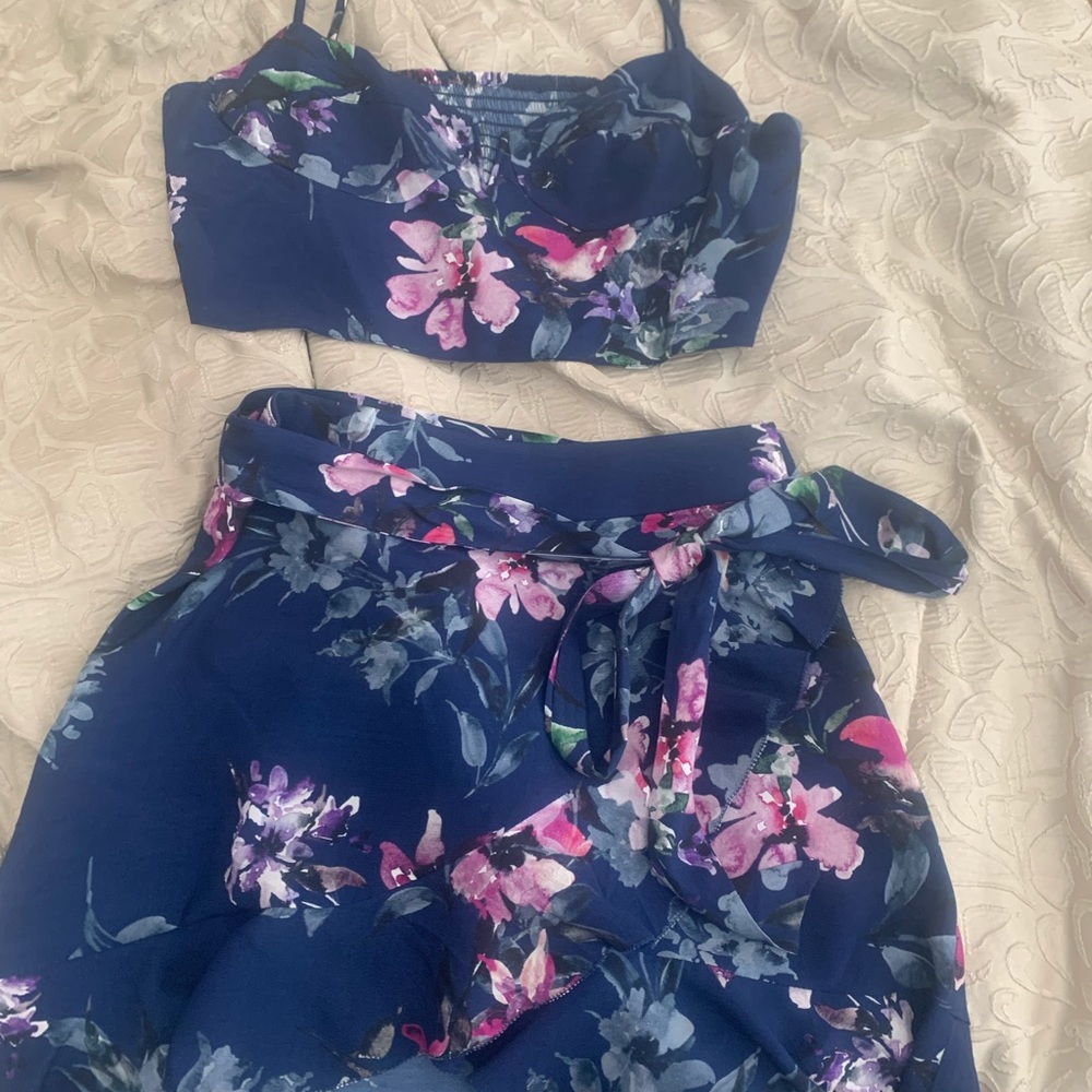 Blue Life skirt and crop top! From Planetblue NWT